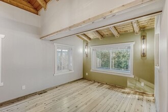 58 211th Pl SE in Sammamish, WA - Building Photo - Building Photo