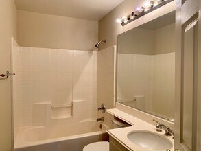 11 Iron Bark in Aliso Viejo, CA - Building Photo - Building Photo