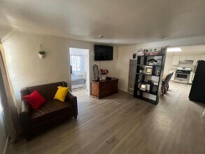 10945 Campbell Ave in Riverside, CA - Building Photo - Building Photo