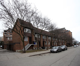 The Esplanade in Toronto, ON - Building Photo - Building Photo