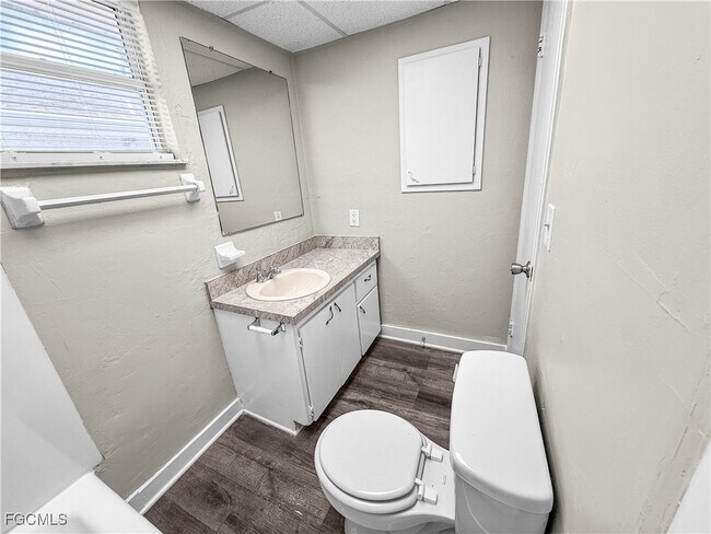 property at 3744 Estelle Ave