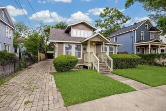 409 Pecore St in Houston, TX - Building Photo - Building Photo