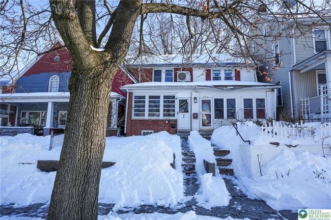 property at 256 Lehigh Ave