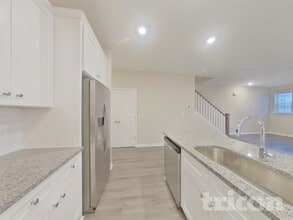 18 Beautyberry St in Simpsonville, SC - Foto de edificio - Building Photo