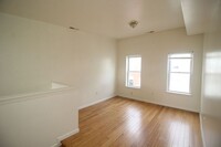 127 N Port St photo'