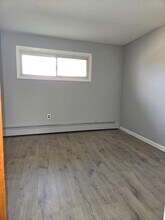 19 Chapman Ave in West Brookfield, MA - Building Photo - Building Photo