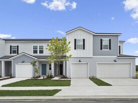 212 Redgrave St in Starke, FL - Building Photo