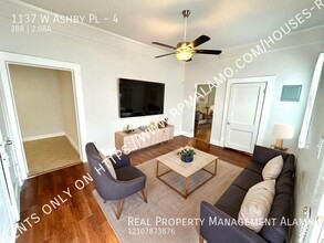 1137 W Ashby Pl in San Antonio, TX - Building Photo - Building Photo
