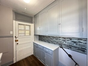 3129 N Hamlin Ave, Unit A04W in Chicago, IL - Building Photo - Building Photo