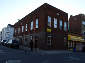 476 Market St in Paterson, NJ - Building Photo - Building Photo