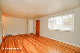 1502 Methyl St in Pittsburgh, PA - Building Photo - Building Photo