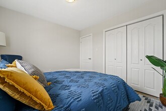 Main Street Apartments in Hamilton, ON - Building Photo - Building Photo