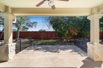 14815 Avery Ranch Blvd in Austin, TX - Foto de edificio - Building Photo