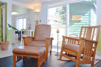 208 27th Ave E in Seattle, WA - Building Photo - Building Photo