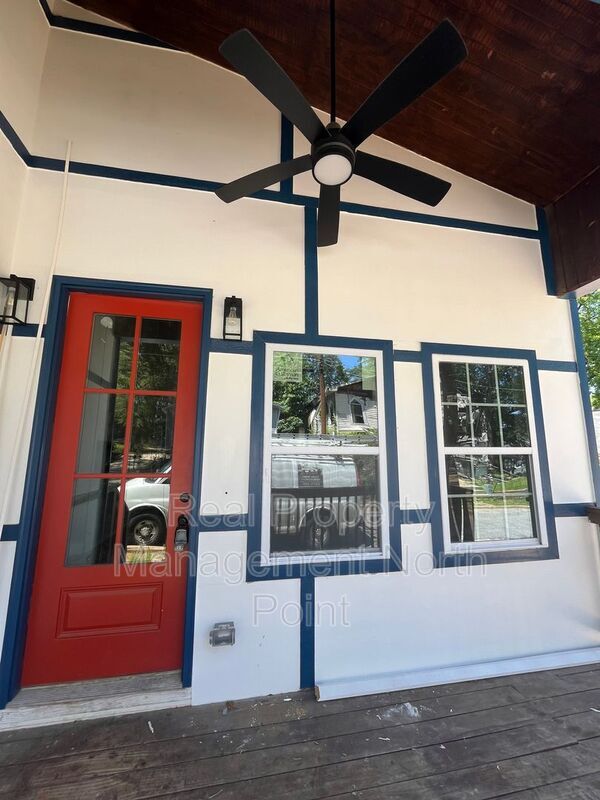 570 Grant St SW in Atlanta, GA - Building Photo - Building Photo