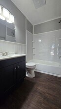 836 Knoll Ave in Waterloo, IA - Building Photo - Building Photo