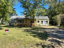 61 Highland St NE in Rome, GA - Building Photo