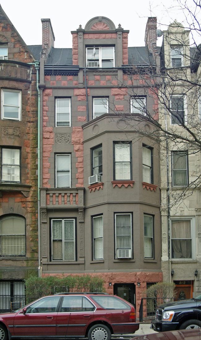 310 W 90th St in New York, NY - Foto de edificio - Building Photo