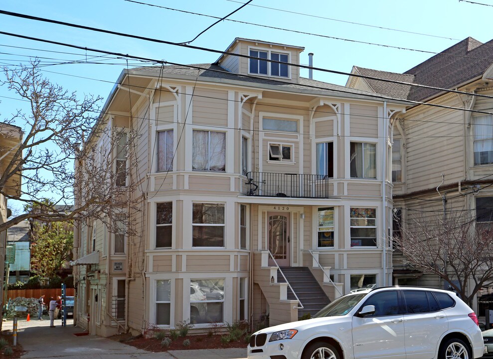 4120-4132 Howe St in Oakland, CA - Foto de edificio