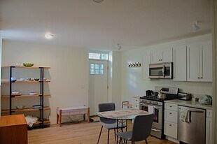 77 Norfolk St, Unit R in Cambridge, MA - Building Photo
