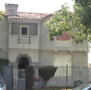 2815 Hillcrest Dr in Los Angeles, CA - Building Photo