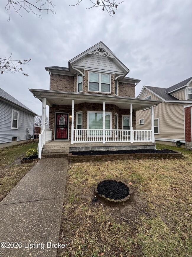 property at 1605 S 32nd St