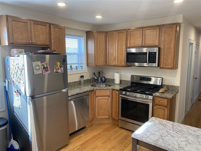 6 Nashua St, Unit #2