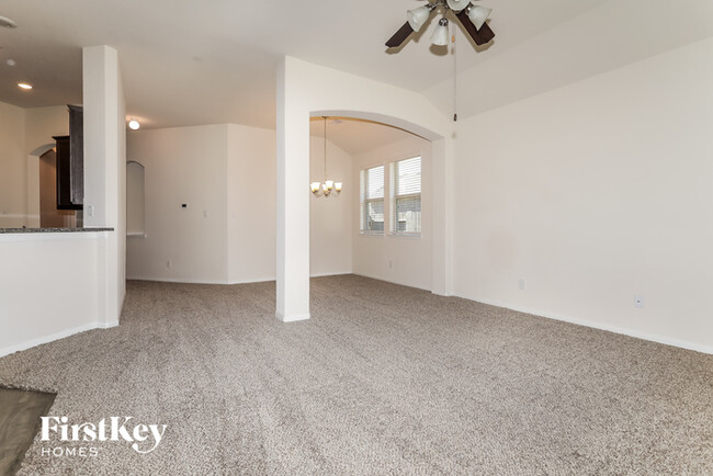 15149 Meadow Glen S in Cut And Shoot, TX - Building Photo - Building Photo