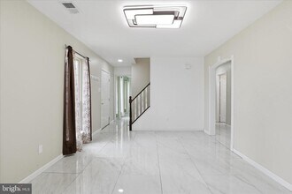 3454 Tamarack Ct in Waldorf, MD - Building Photo - Building Photo