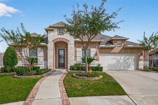 4403 Tumbling Leaf Ct in Sugar Land, TX - Building Photo