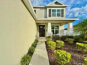 34159 Astoria Cir in Zephyrhills, FL - Building Photo - Building Photo