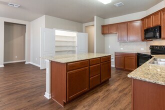 7800 Lee Hall Loop in Temple, TX - Building Photo - Building Photo