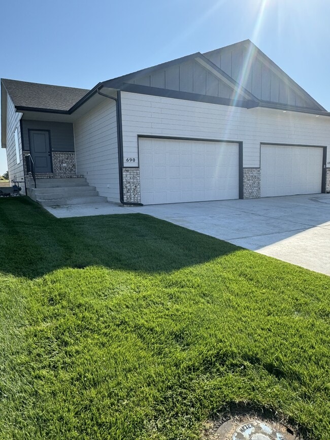 property at 13726 W 13th Ct N