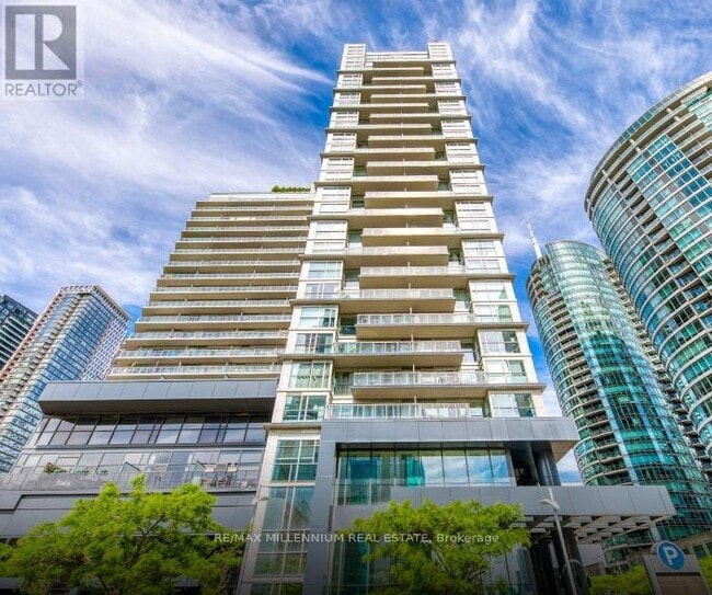 property at 352 Front St W