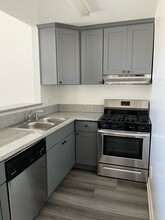 1632 Formosa N Ave, Unit 305 in Los Angeles, CA - Building Photo - Building Photo