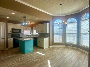 6720 10th St in Lubbock, TX - Building Photo - Building Photo