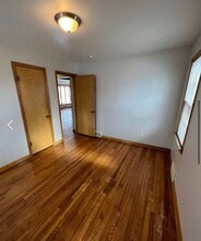 10310 Park Heights Ave in Garfield Heights, OH - Building Photo - Building Photo