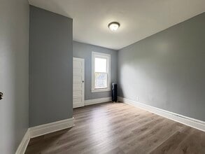 39 Shepard Ave, Unit 11 in East Orange, NJ - Foto de edificio - Building Photo