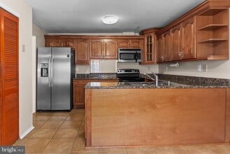 11893 Blue February Way in Columbia, MD - Building Photo - Building Photo