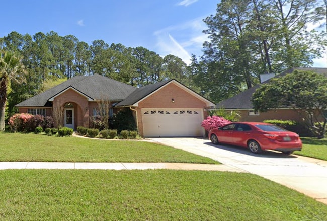 5633 Piper Glen Blvd in Jacksonville, FL - Building Photo - Building Photo