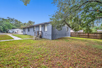 8214 N 12th St, Unit Apt A in Tampa, FL - Building Photo - Building Photo