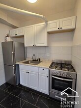 3420 W Irving Park Rd in Chicago, IL - Building Photo - Building Photo