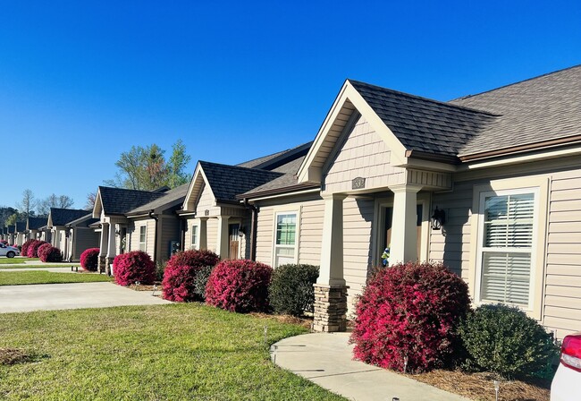 Chandler Pointe in Florence, SC - Building Photo - Building Photo