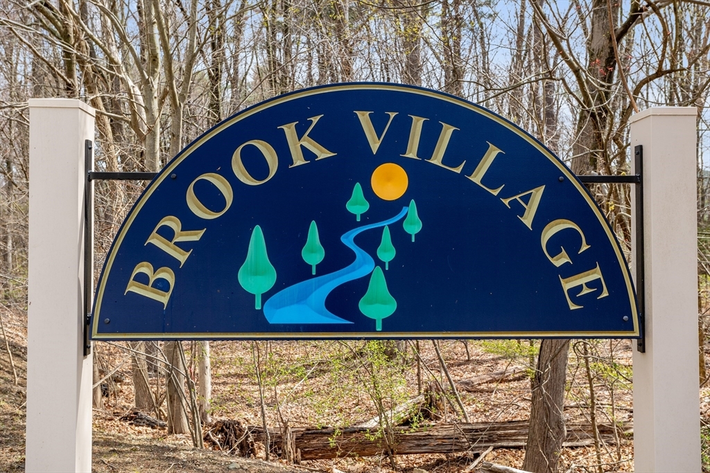 61 Spencer Rd in Boxborough, MA - Building Photo