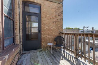 2629 W Ainslie St in Chicago, IL - Building Photo - Building Photo