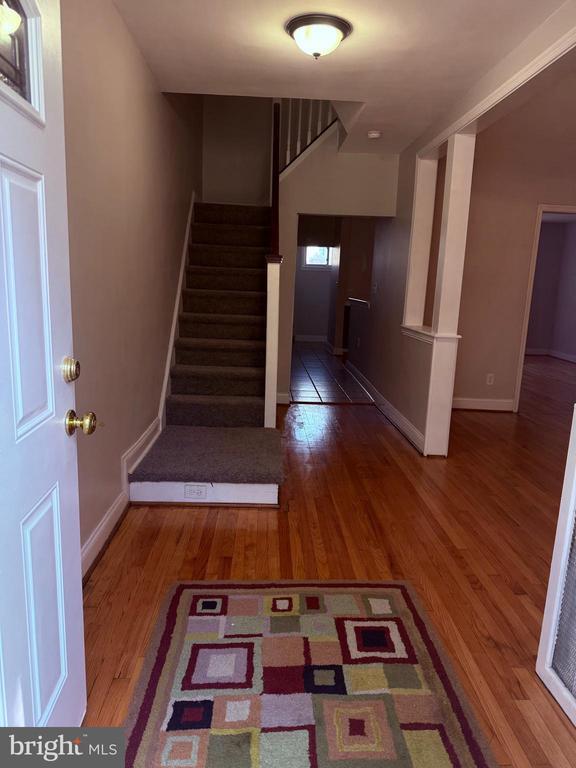 824 E 33rd St in Baltimore, MD - Building Photo - Building Photo