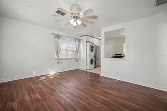 1511 35th Ave N in St. Petersburg, FL - Building Photo - Building Photo