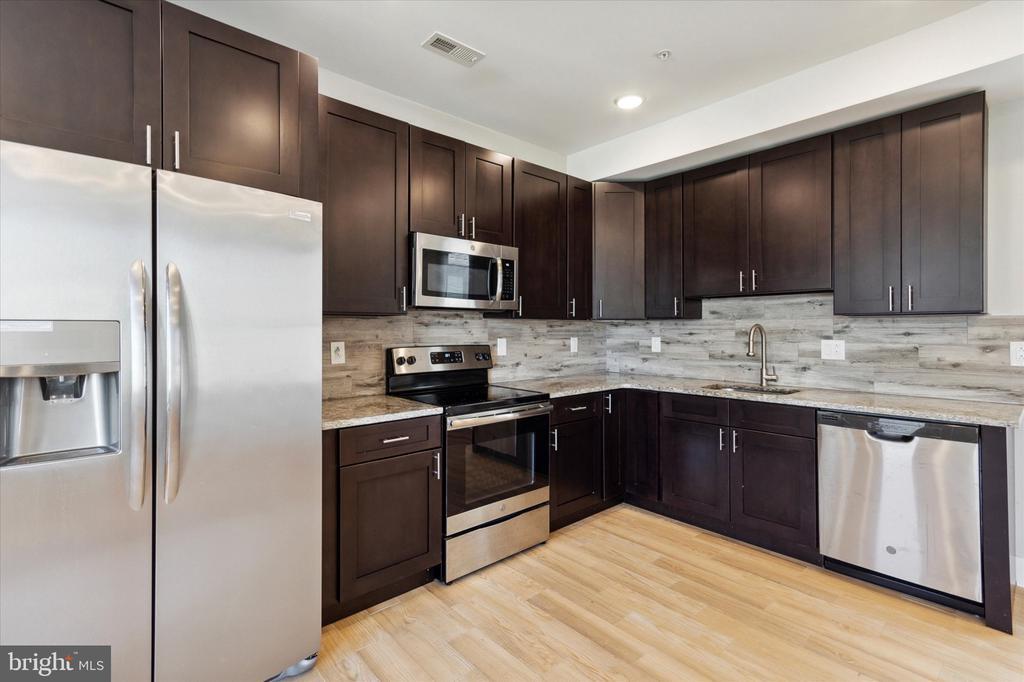 1312 N 18th St in Philadelphia, PA - Building Photo