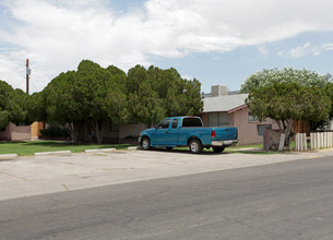 Orchid Lane Apartments in Chandler, AZ - Building Photo - Building Photo