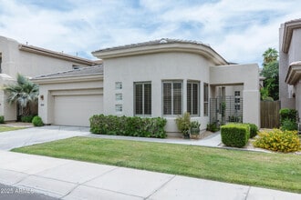 7369 E Del Acero Dr in Scottsdale, AZ - Building Photo - Building Photo
